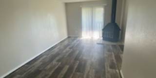 River Walk Apartments Gallery 350