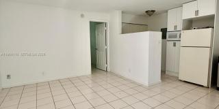 1240 NE 12th Ave Gallery 21