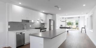 Graduate Pointe Gallery 58