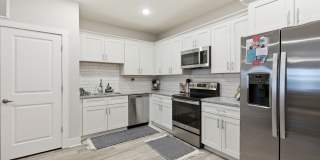 Pine Reserve Apartments Gallery 21