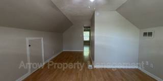5121 Pioneers Boulevard Gallery 25