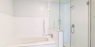 MODERNO Luxury Living East Gallery 17