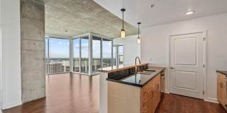 155 S COURT Avenue Gallery 8
