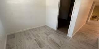 ELLIOT PLACE CONDOMINIUMS UPDATED/REMODELED GROUND FLOOR 1 BED PLUS DEN UNIT WITH 1 CAR GARAGE Gallery 17