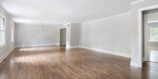 Room in 5 Bedroom House at 4600 Joyner Pl Gallery 3