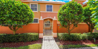 642 SW 106th Ave Gallery 1