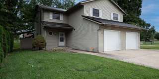 402 S Village Court Gallery 1