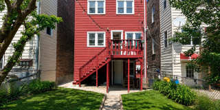 2137 W Rice Street Gallery 7