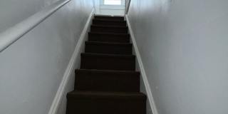 5 beds 2 bath Gallery 14