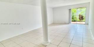 9351 Fontainebleau Blvd Gallery 3