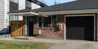 Single Level, Brick duplex Gallery 21
