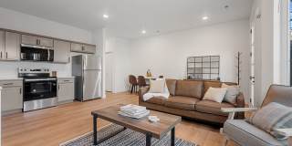 1206 SW Franklin Ln Gallery 2