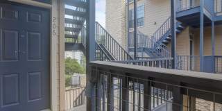 709 W 21st St Apt 206 Gallery 24