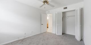 9633 Riverside Drive Gallery 23