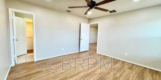 6536 7th Street Gallery 13