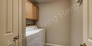 NORTHSIDE 3 CAR GARAGE Gallery 21