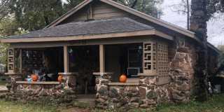 3 Bedroom | 1 Bathroom Home | PET FRIENDLY Gallery 1