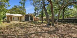 All Brick Home & Large Yard in Niceville! Gallery 49