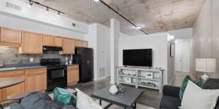 1016 Lofts Gallery 26