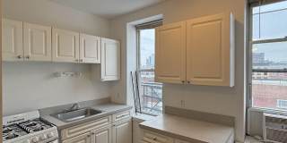 118 ADAMS ST Gallery 1