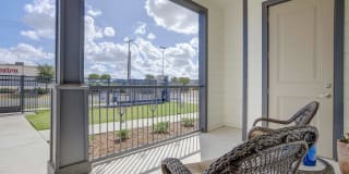 Larkspur Creekside Age 55+ Apartment Homes Gallery 15