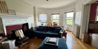 186 Commonwealth Avenue Gallery 1