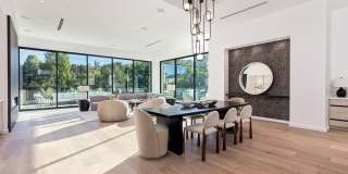 16879 Mooncrest Dr Gallery 27