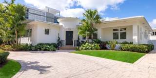 4340 Pine Tree Dr Gallery 3