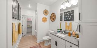 Towne Nashville Gallery 37