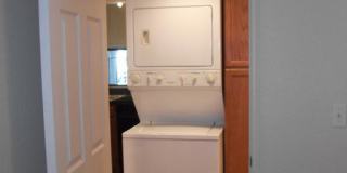 Effortless Central Tucson Living: 2BR Gem with Water/ Sewer/ Trash Included Gallery 10