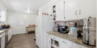 7322 EDMONSTON Road Gallery 17