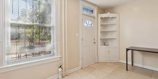 14 SEATON Place NW Gallery 8