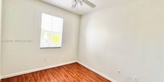 3910 NE 13th Dr Gallery 20
