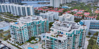 3131 NE 188th St Gallery 82