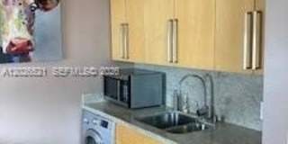 2421 Lake Pancoast Dr Gallery 5