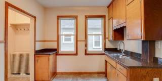 Charming 4 Bedroom/1.5 Bath Home for Rent Gallery 20