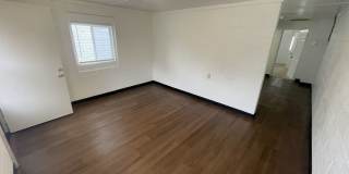 1 Bd 1 Ba Duplex Gallery 6