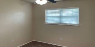 Application Received | Single-Story 3 Bed, 2 Bath | Prime Waco Location | Cul-de-Sac Lot with Garage | Pet Restrictions Gallery 24
