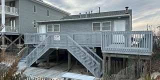 2200 Oceanfront unit: North/South Gallery 1