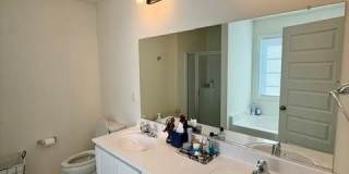 107 Stephens Court Gallery 20