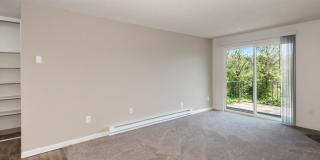 Creekside Commons Gallery 16