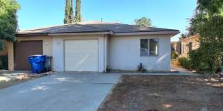 Comfortable 2-bedroom, 2-bath Home in Fresno, CA! Comfortable 2-bedroom, 2-bath Home in Fresno, CA! Gallery 1