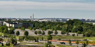 Avalon Potomac Yard Gallery 34