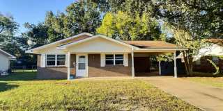 3 Bedroom 1.5 Bathroom home in Ocean Springs School District Gallery 1