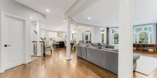 7814 CROWNHURST CT Gallery 17