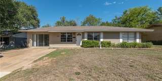 1702 E Wm J Bryan Parkway 1702 E Wm J Bryan Parkway Gallery 1