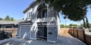 Great 4 Bd/2.5Ba Duplex with 1 Car Garage! Gallery 4