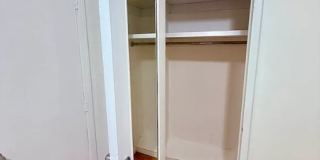 231 E 46th St Gallery 9