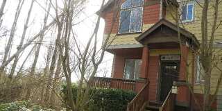 Charming 3BR/2.5BA Townhouse in Beaverton – Near Nike & MAX! Gallery 1