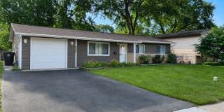 6847 Hawthorne Lane Gallery 2